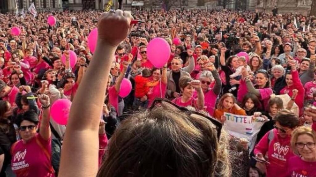 Il tribunale di Trieste riconosce per la prima volta la maternità intenzionale di una madre lesbica dopo la morte