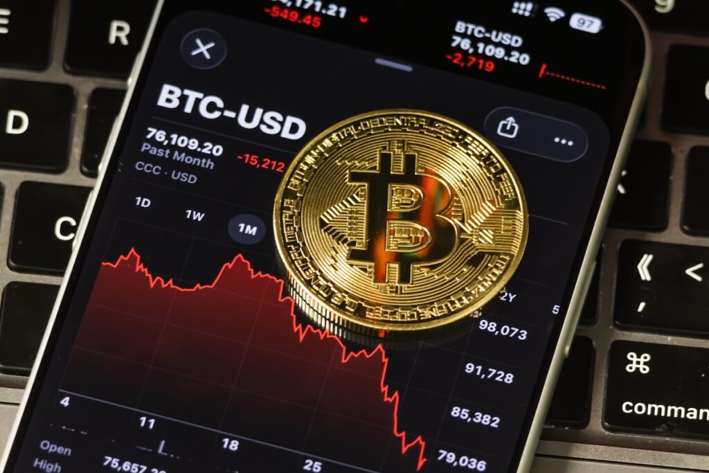 Il valore del Bitcoin scende a 50mila euro, il minimo dal 2024