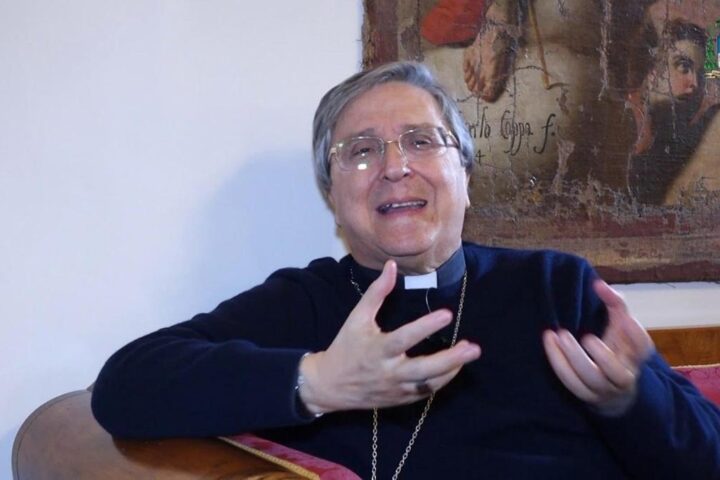 Il vicepresidente Cei partecipa al congresso di Magistratura democratica prima del referendum di marzo