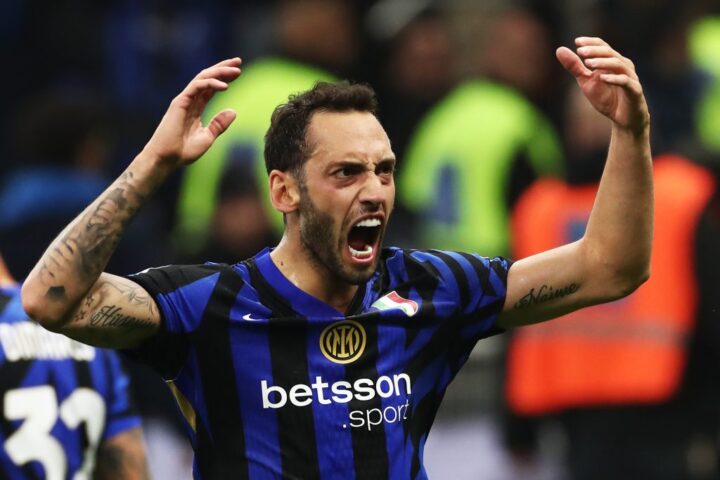 Il vicepresidente del Galatasaray: "Hakan Calhanoglu giocherà con noi in futuro"