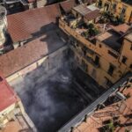 Incendio devasta il teatro Sannazaro di Napoli, diversi feriti e danni ingenti