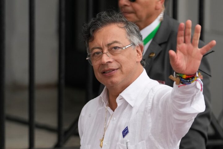 Incontro tra Gustavo Petro e Donald Trump: tensioni persistono nonostante la cooperazione contro il narcotraffico
