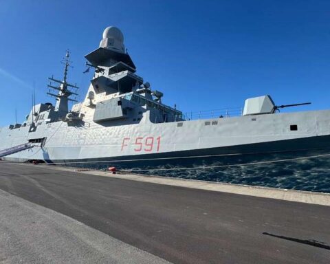 Inizio delle esercitazioni antisommergibile Dynamic Manta 26 a Catania fino al 6 marzo