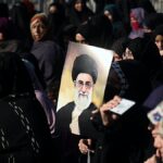 Iran: centinaia di arresti durante proteste contro Khamenei ad Abdanan e Chenar
