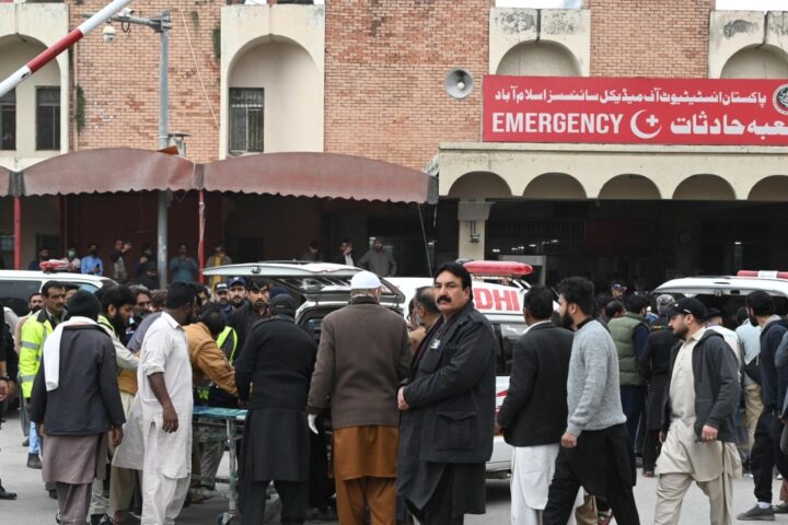 Isis rivendica attentato suicida a Islamabad: 31 morti e 169 feriti