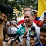 Juan Pablo Guanipa, politico venezuelano in arresti domiciliari dopo la denuncia di scomparsa