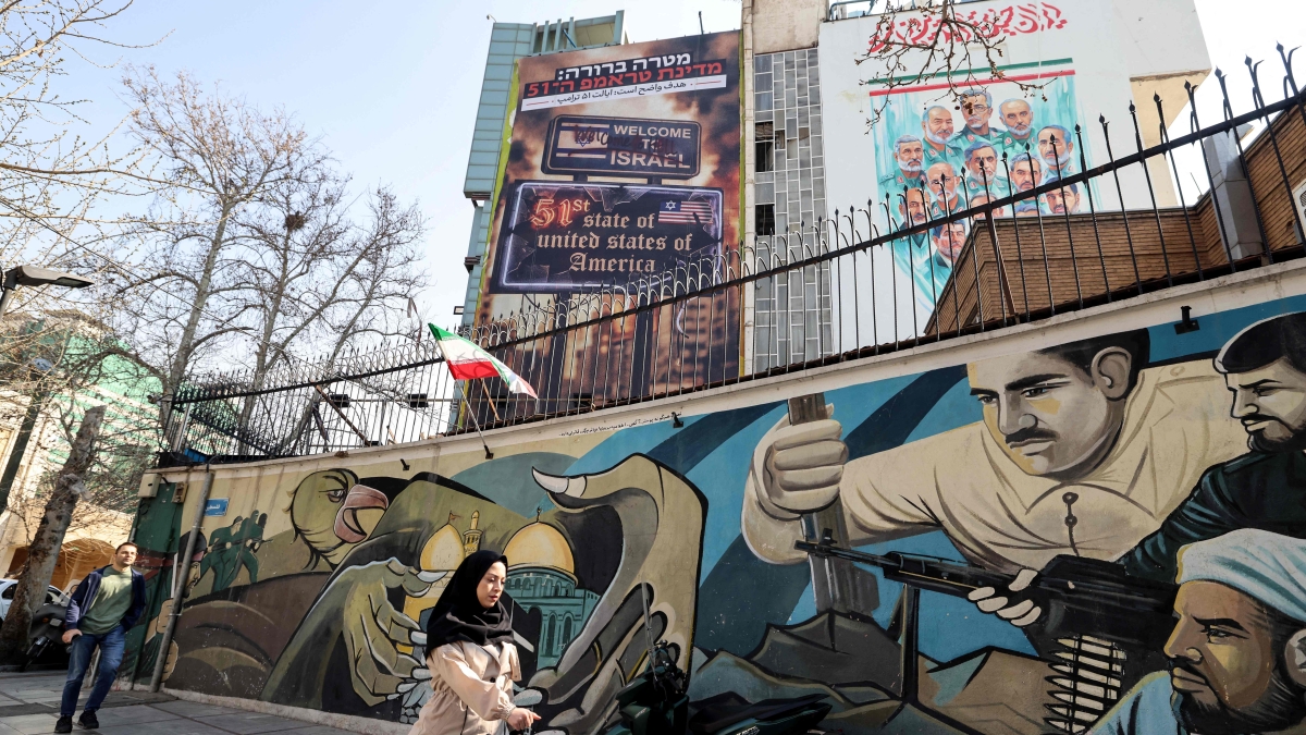 Khamenei trasferito in un rifugio sotterraneo a Teheran per motivi di sicurezza