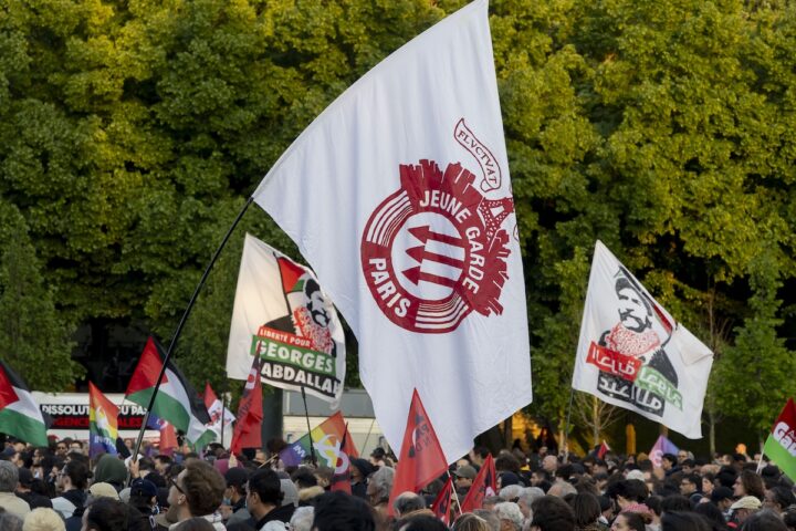 La procura di Parigi apre inchiesta sulla possibile ricostituzione del gruppo Jeune Garde antifa