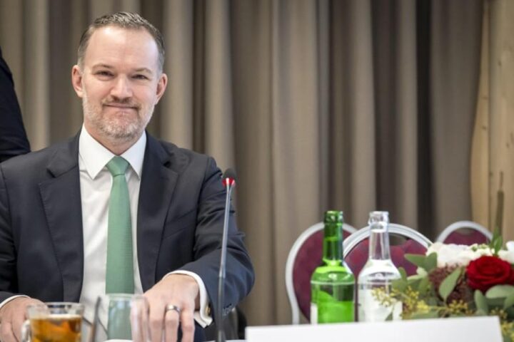 L'architetto dei dazi americani: «Chi non accetta gli accordi avrà tariffe più alte»