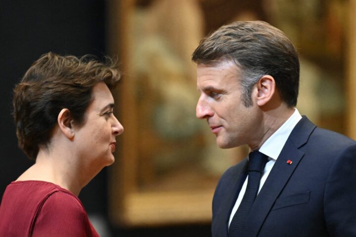 Laurence des Cars si dimette dalla direzione del Louvre dopo la rapina del 19 ottobre