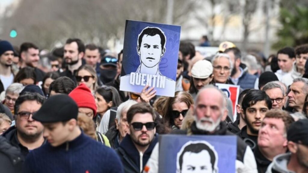 Lione: indagini su saluti romani e insulti razzisti al corteo per Quentin Deranque