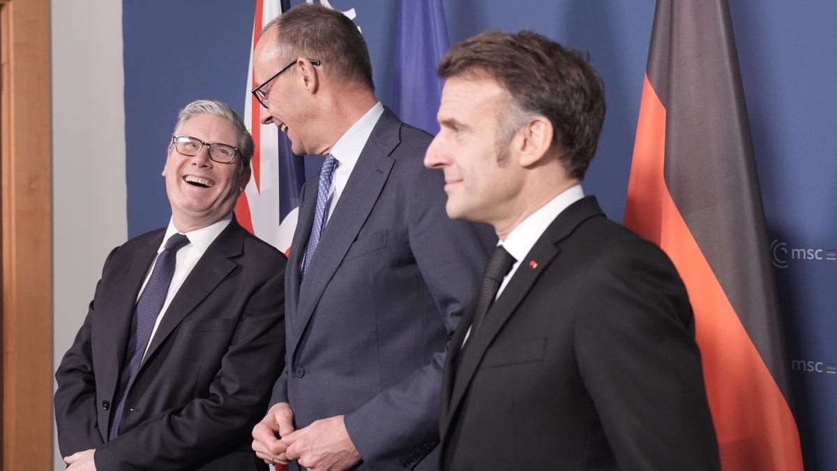 Macron e Merz avviano dialogo sul nucleare per una maggiore autonomia europea