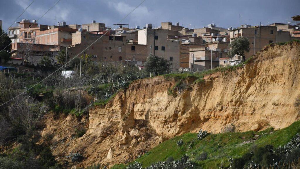 Mattarella visita Niscemi per sostenere le famiglie evacuate a causa della frana
