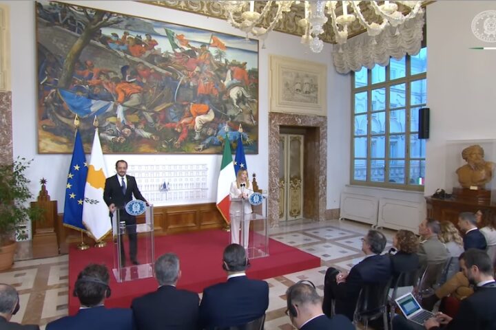 Meloni: il Mediterraneo come frontiera strategica per l’Europa, nuova missione in Colombia e Honduras