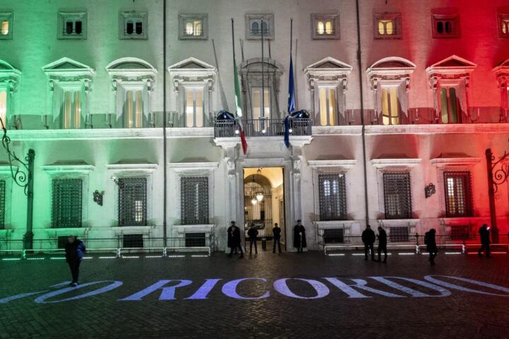 Meloni: "La nazione deve affrontare il dolore del passato senza paura"