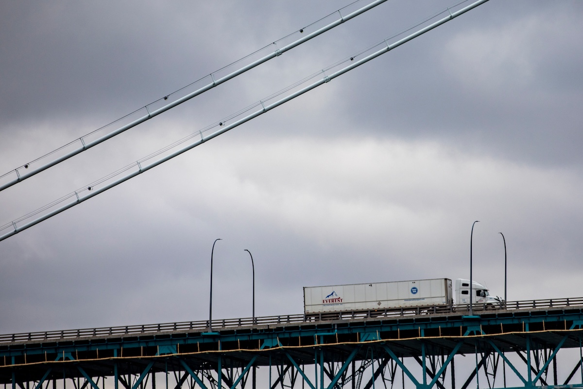Negli Stati Uniti la Camera approva il blocco dei dazi di Trump contro il Canada