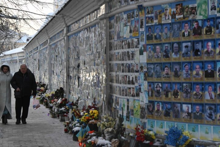 Nuovo attacco russo colpisce Kiev, Kharkiv e Dnipro durante la notte