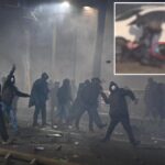 Poliziotto Alessandro Calista aggredito a martellate durante manifestazione a Torino