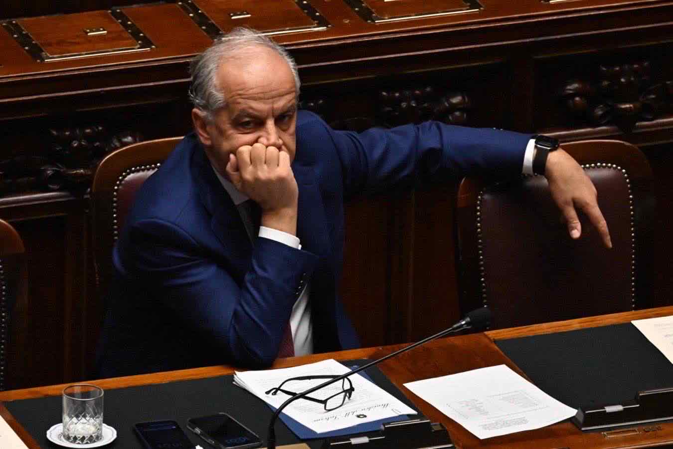 Presenza dell'Ice alle Olimpiadi: Piantedosi respinge le accuse di violazione della sovranità italiana