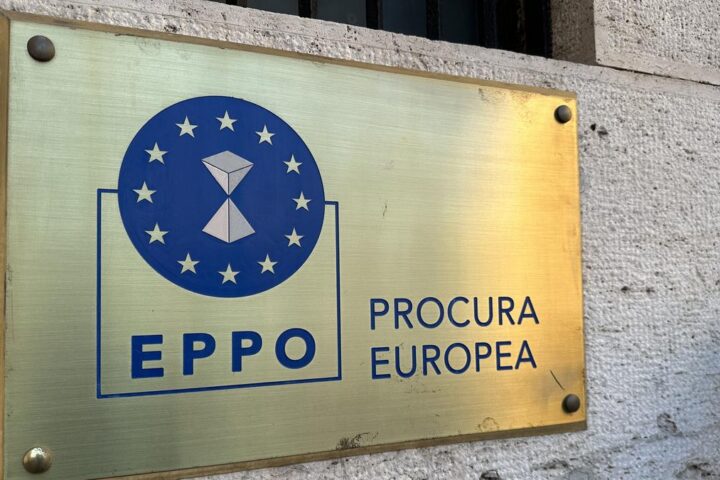 Procura europea chiede arresto di 16 docenti e ricercatori per corruzione legata a fondi Ue