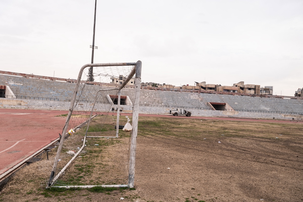 Raqqa: la storia sotterranea dello stadio e i segreti del suo seminterrato