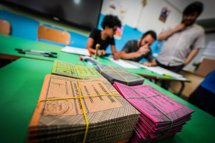 Referendum sulla giustizia: il sì in vantaggio con affluenza in crescita secondo il sondaggio Piepoli