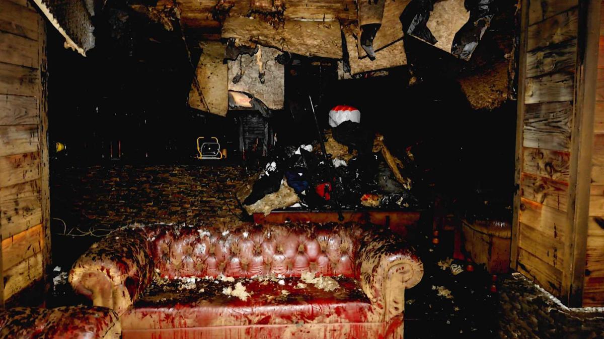 Rovine del Constellation: dossier fotografico rivela l'orrore del rogo di Capodanno a Crans Montana