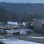 Sparatoria in una scuola a Tumbler Ridge, 10 morti e 25 feriti