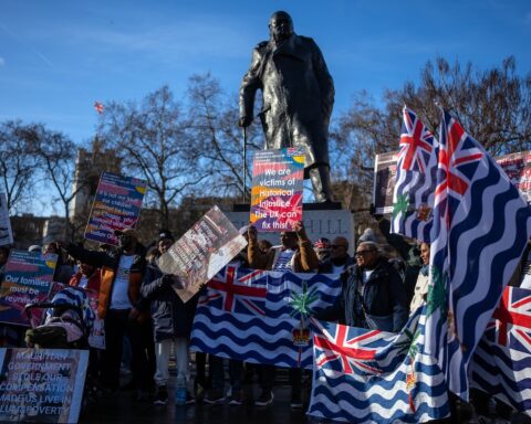 Trump cambia narrativa sulla cessione delle isole Chagos a Mauritius dopo pressioni politiche