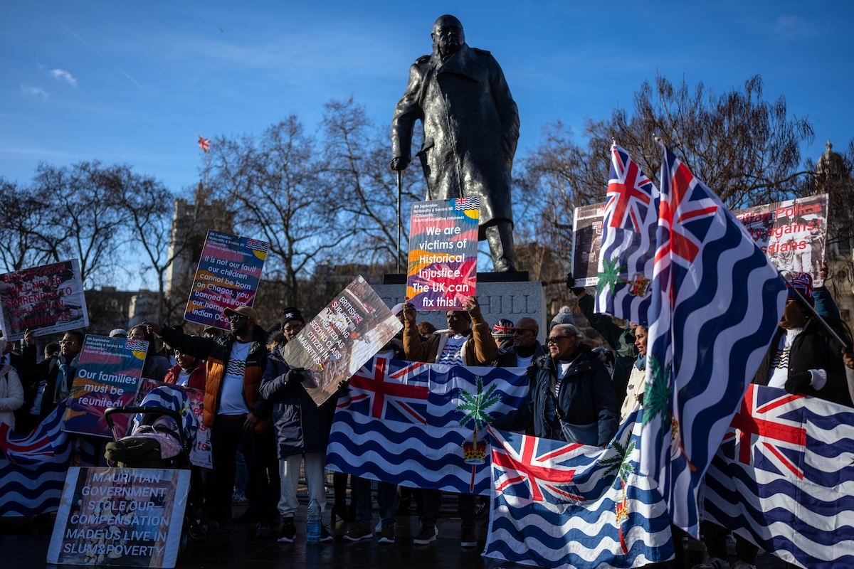 Trump cambia narrativa sulla cessione delle isole Chagos a Mauritius dopo pressioni politiche