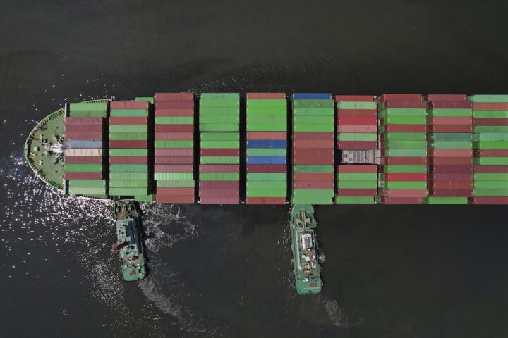 Trump dovrà risarcire le aziende americane per i dazi illegali imposti?