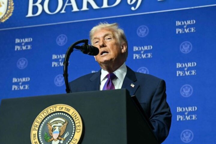 Trump minaccia di attaccare l'Iran: decisione attesa in 10-15 giorni