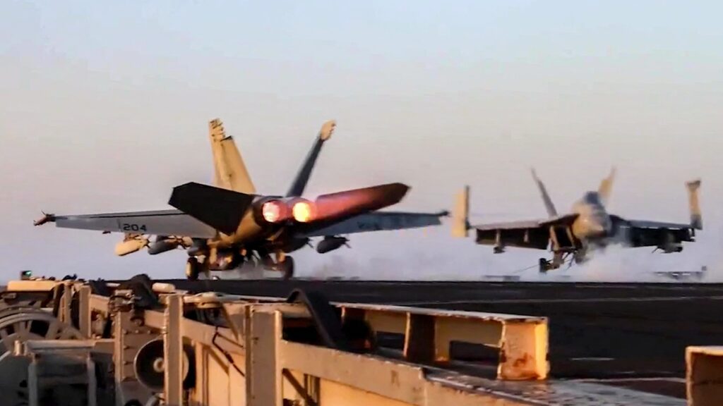 Trump ordina attacco all'Iran: sei motivi strategici alla base della decisione