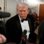 Trump scherza sulla nomina del capo della Fed alla cena del club Alfalfa a Washington