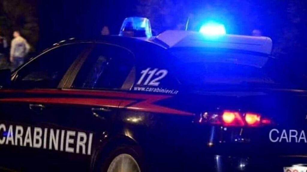 Un ladro muore impigliato in una recinzione dopo tentativo di furto in villa