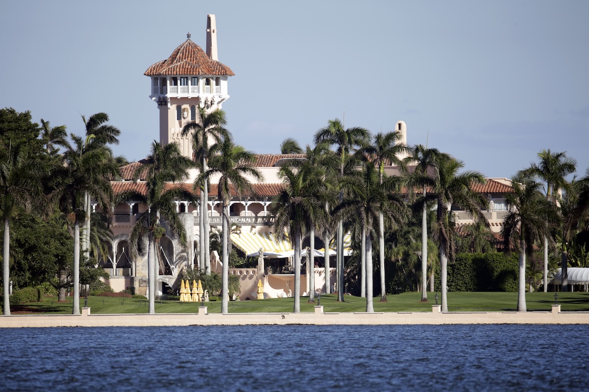 Un uomo ucciso mentre tentava di entrare illegalmente a Mar-a-Lago, residenza di Trump in Florida