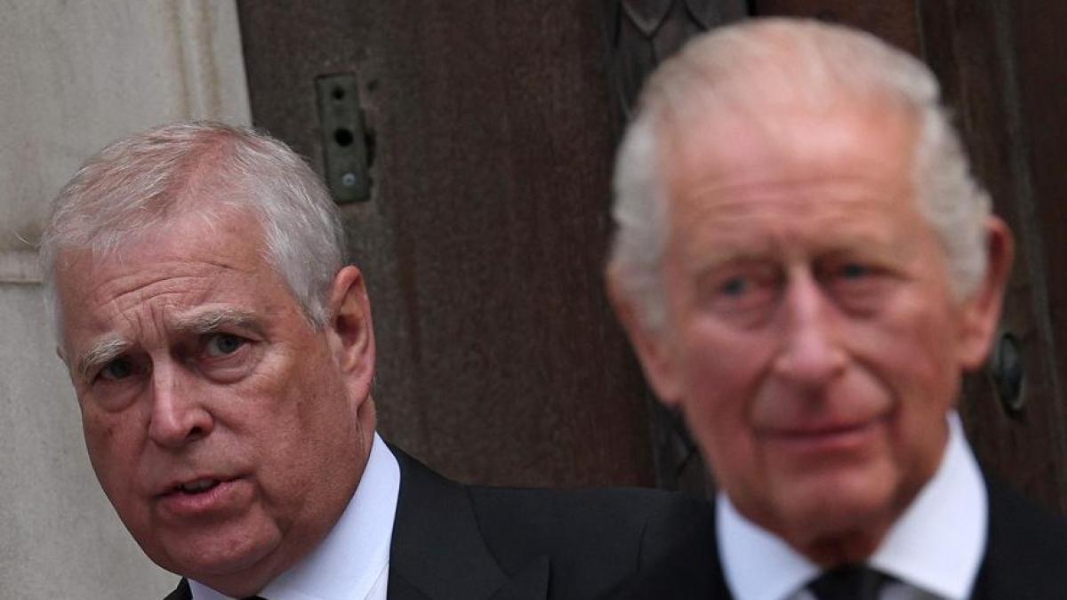 Una legge per escludere Andrea dalla successione al trono britannico: sondaggio a favore della misura