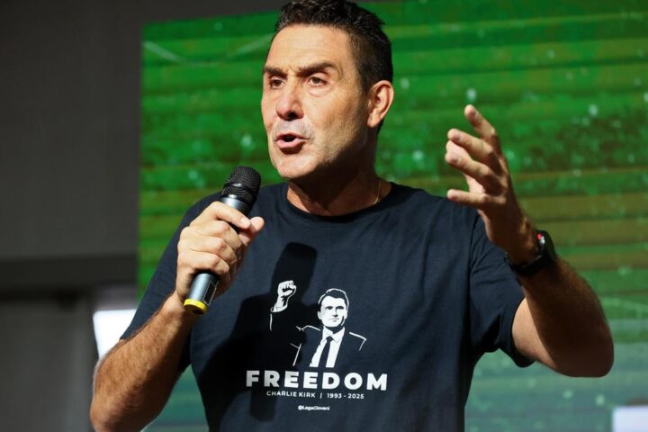 Vannacci accusa Salvini di tradimento su armi all'Ucraina e legge Fornero