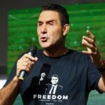 Vannacci lascia la Lega dopo incontro con Salvini, annuncio atteso in consiglio federale