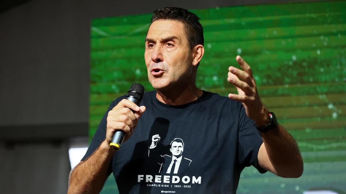 Vannacci lascia la Lega dopo incontro con Salvini, annuncio atteso in consiglio federale