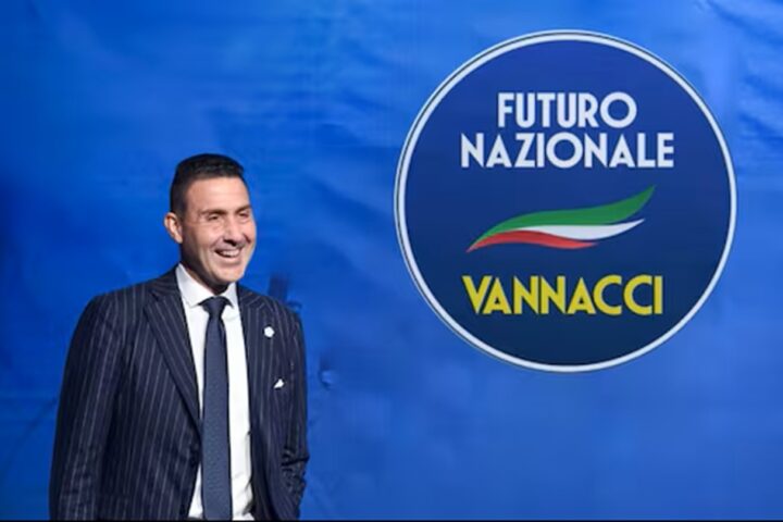 Vannacci lascia la Lega e punta a un nuovo partito ispirato all'Afd tedesca