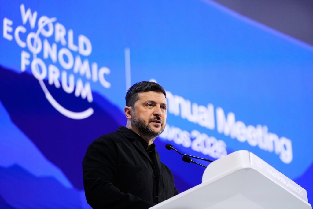 Zelensky annuncia che in Ucraina ci saranno elezioni solo dopo un cessate il fuoco con la Russia