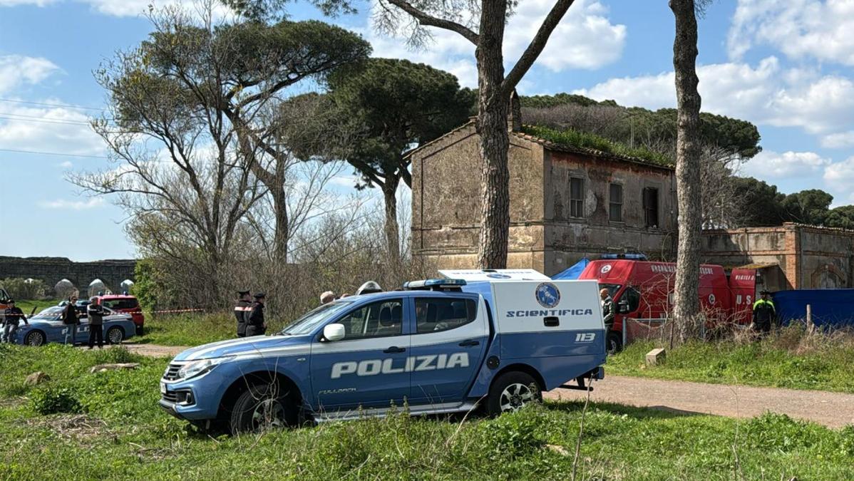 Aggressione a troupe Rai a Roma durante riprese su anarchici dopo morte di attivisti