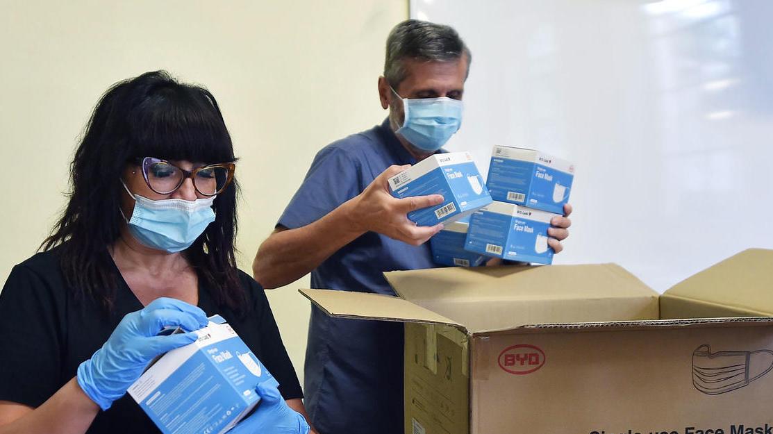 Allerta meningite nel Kent: due morti e undici ricoverati, università sospende esami