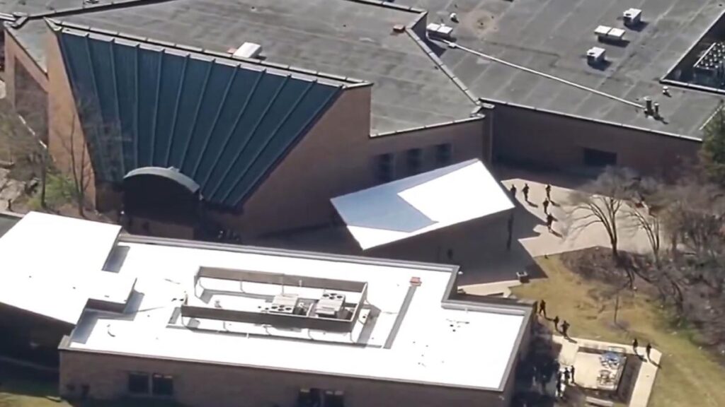 Allerta per sparatoria nella sinagoga Temple Israel di West Bloomfield, Michigan