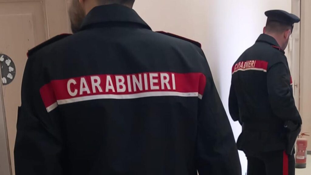 Arrestati a Treviso giornalista e insegnante per pornografia minorile e violenza sessuale