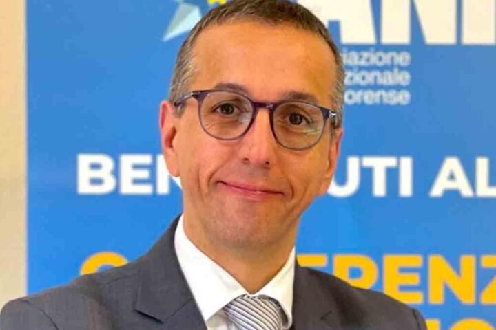 Avvocati chiedono riforma della giustizia: "Lo scontro attuale è un errore"