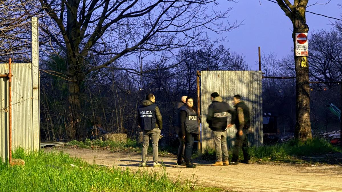Blitz della polizia ferma banda di rapinatori armati nel modenese, un agente ferito
