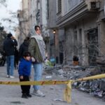 Bombardamenti su Teheran: vittime e distruzione dopo quattro giorni di attacchi statunitensi e israeliani