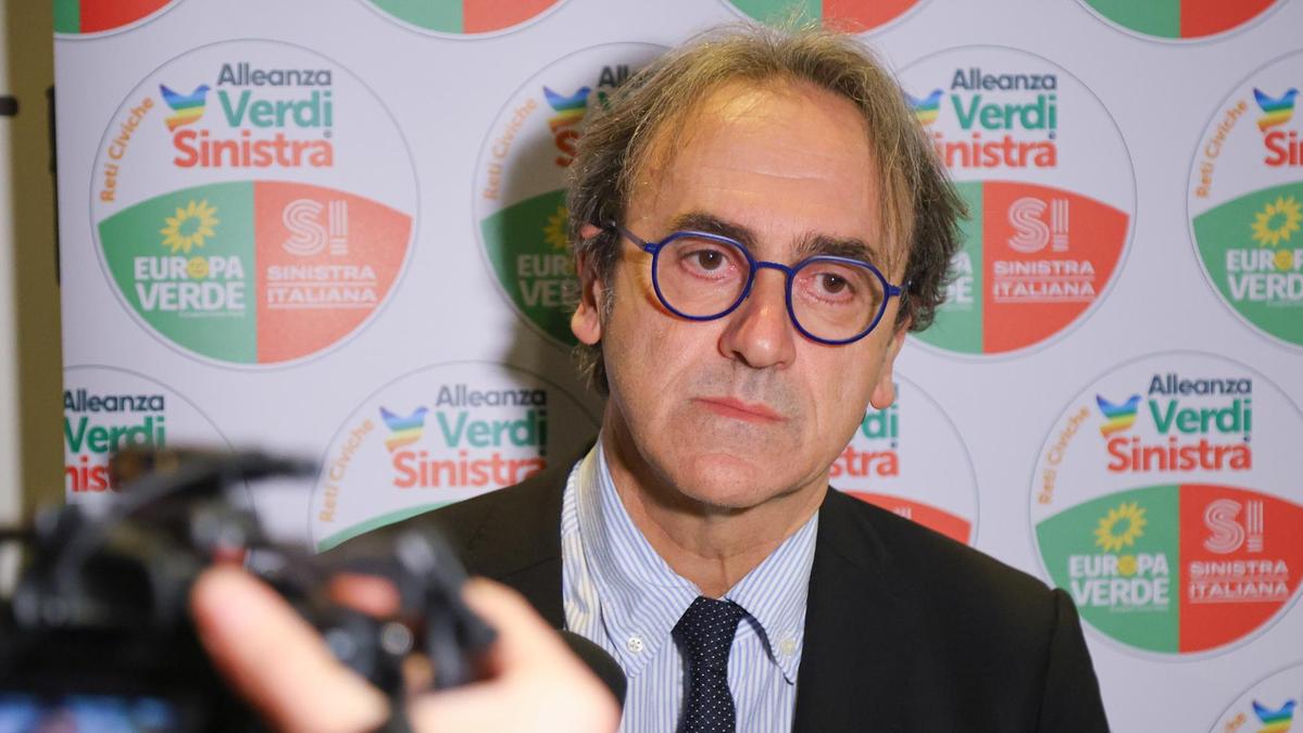 Bonelli: gli italiani temono l'aumento dei prezzi, serve tassare gli extraprofitti